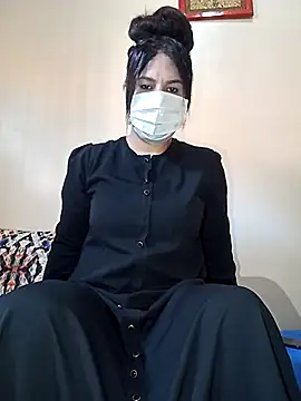 fati35flou online show from 04-25-26, 10:51