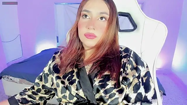 Snapshot of Isabella_saenzz_ chatting on 11-27-25, 03:41 Isabella saenzz online show from 11-27-25, 03:41