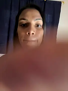 ArielleMillerr- online show from 12-15-25, 05:39