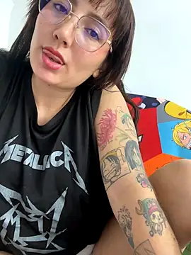 Snapshot of Arya_d chatting on 12-01-25, 10:09 Arya d online show from 12-01-25, 10:09