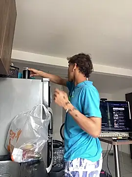 Jin kougasaki online show from 11-21-25, 04:38