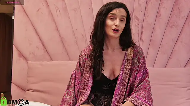 Snapshot of AnnaHarperX chatting on 01-15-25, 05:47 AnnaHarperX online show from 01-15-25, 05:47