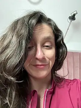 Snapshot of AnnaHarperX chatting on 03-20-25, 06:20 AnnaHarperX online show from 03-20-25, 06:20