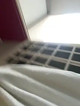 Snapshot of DARG_17 chatting on 11-25-25, 10:10 DARG 17 online show from 11-25-25, 10:10