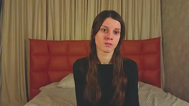 Snapshot of VelvetNyxen chatting on 12-04-25, 02:15 VelvetNyxen online show from 12-04-25, 02:15