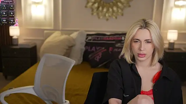 Kara cat online show from 04-28-26, 02:33