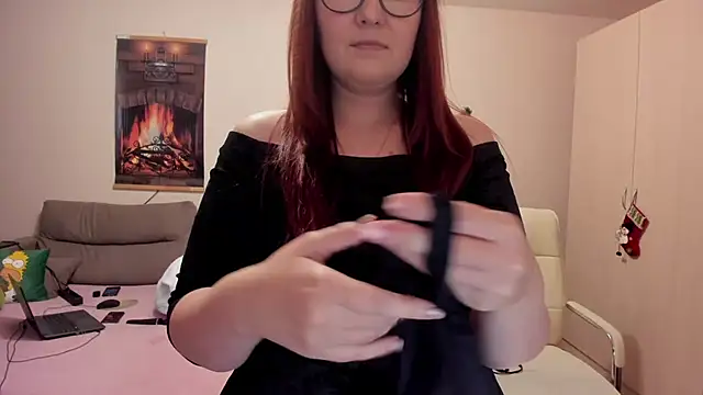 Foxy-lady online show from 01-27-25, 02:42