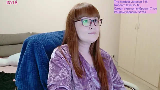 Snapshot of Foxy-lady chatting on 05-26-26, 06:59 Foxy-lady online show from 05-26-26, 06:59