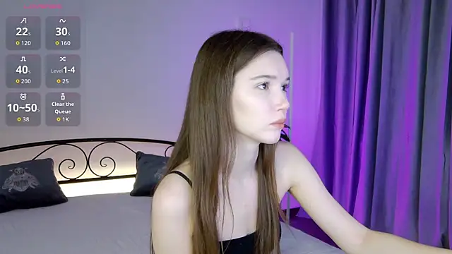 Snapshot of NicoletteBean chatting on 11-22-25, 06:56 NicoletteBean online show from 11-22-25, 06:56