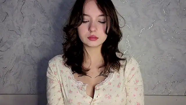 Snapshot of moonjane chatting on 04-21-26, 11:49 moonjane online show from 04-21-26, 11:49