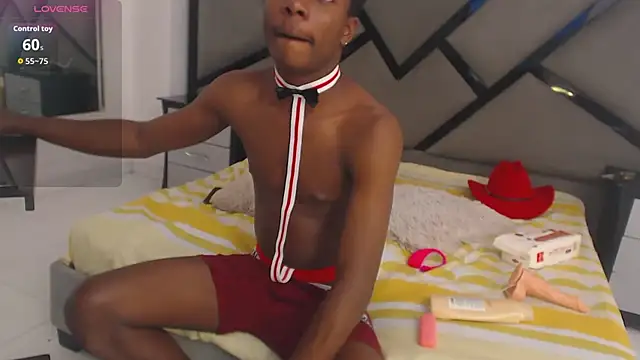 Snapshot of NoahJhonson69 chatting on 12-05-25, 07:10 NoahJhonson69 online show from 12-05-25, 07:10