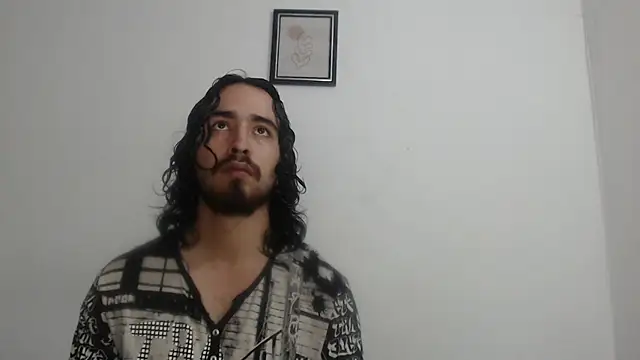 Snapshot of Jave_rave chatting on 05-18-26, 12:44 Jave rave online show from 05-18-26, 12:44