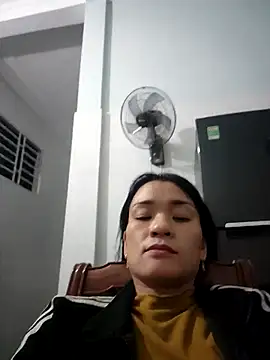 Snapshot of alibaba3x chatting on 12-14-25, 01:38 alibaba3x online show from 12-14-25, 01:38