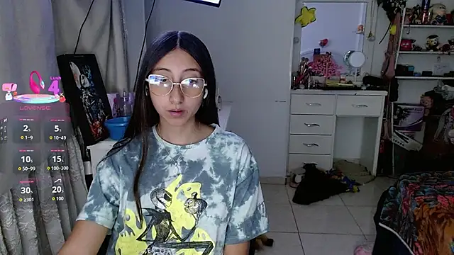 Snapshot of Nanylux chatting on 12-16-25, 03:00 Nanylux online show from 12-16-25, 03:00