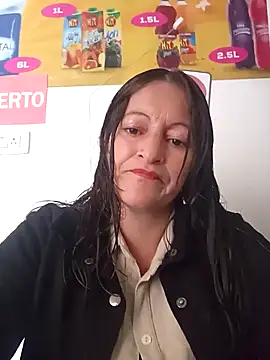 Snapshot of Salome-moon chatting on 12-01-25, 02:00 Salome-moon online show from 12-01-25, 02:00