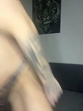 SexyInkedMiilfxx online show from 01-31-26, 09:57