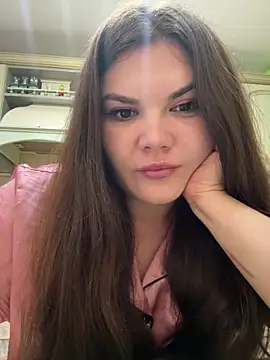 Snapshot of Maru992699 chatting on 11-18-25, 09:19 Maru992699 online show from 11-18-25, 09:19