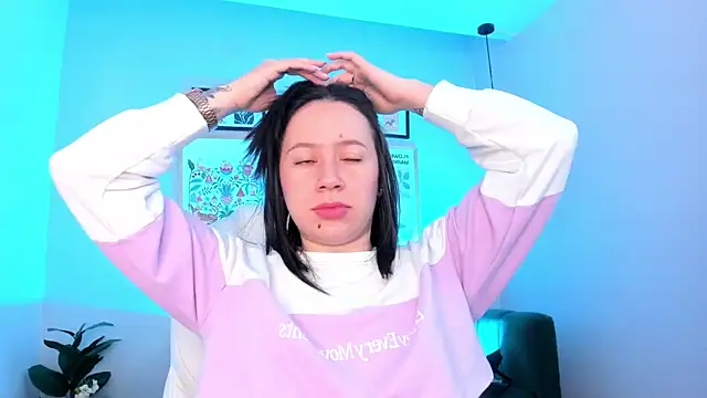 Snapshot of Annie_Petters chatting on 12-01-25, 11:59 Annie Petters online show from 12-01-25, 11:59