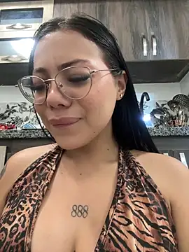 Megan Ivy online show from 04-25-26, 01:41