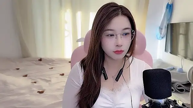 TTtia  online show from 01-09-26, 01:19