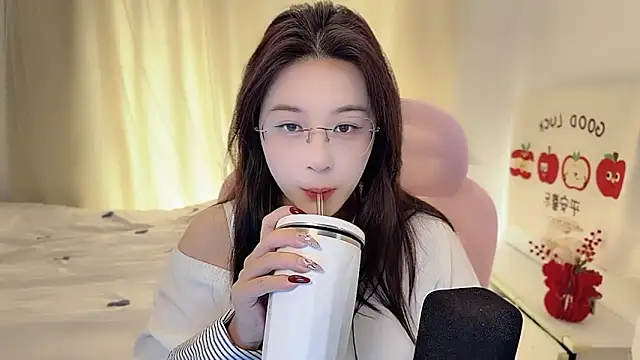 TTtia  online show from 03-05-26, 02:18