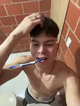 Snapshot of Handsome_boys69 chatting on 12-15-25, 01:43 Handsome boys69 online show from 12-15-25, 01:43