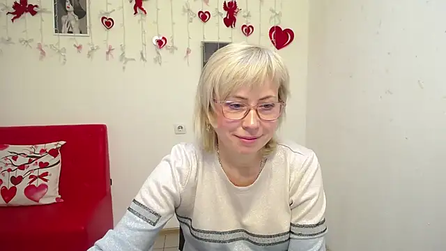 LaurenWishy online show from 02-04-26, 07:31