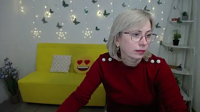 LaurenWishy online show from 02-23-26, 06:00