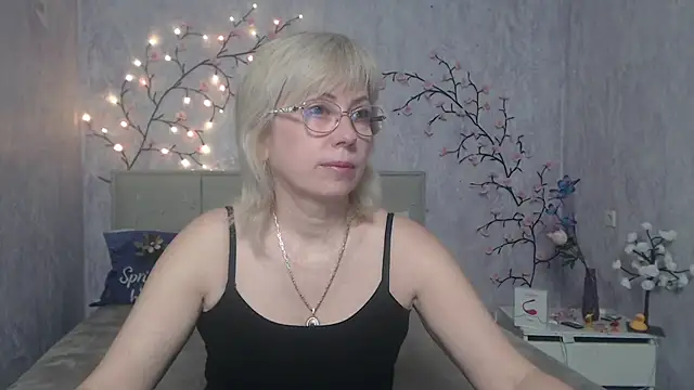 LaurenWishy online show from 04-23-26, 05:30