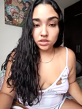 Snapshot of Tinablakee_ chatting on 11-28-25, 03:04 Tinablakee online show from 11-28-25, 03:04