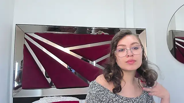 MarieTaylor  online show from 11-29-25, 06:11