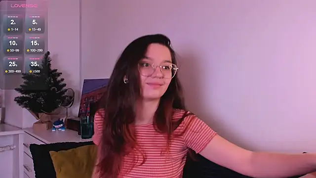 Snapshot of miabellee chatting on 12-14-25, 09:41 miabellee online show from 12-14-25, 09:41