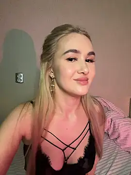 Miss Alisse online show from 11-27-25, 05:59