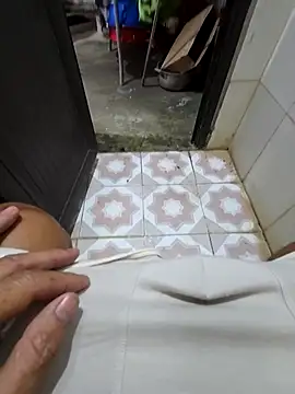 huykkk99 online show from 03-07-26, 10:34