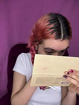 Valen-Foxx1 online show from 04-25-26, 04:26