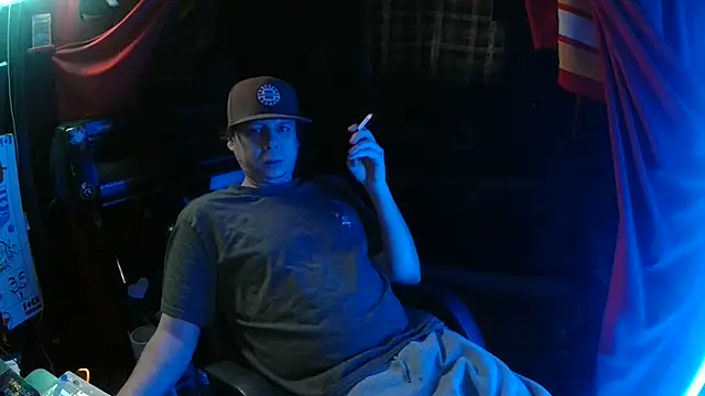 Snapshot of Bowerboi chatting on 12-04-25, 08:39 Bowerboi online show from 12-04-25, 08:39