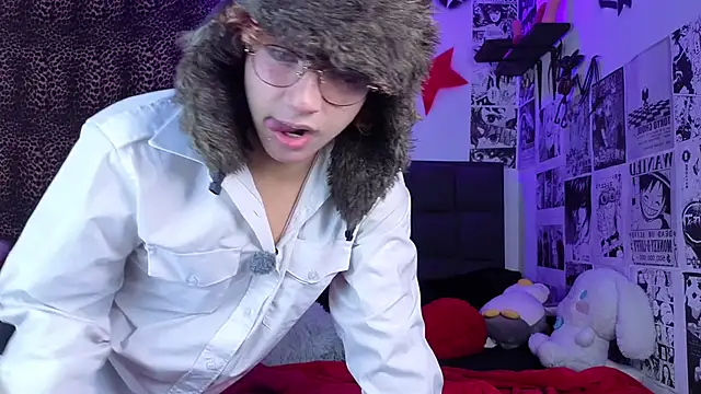 Snapshot of Apolo_Ushi chatting on 11-28-25, 01:14 Apolo Ushi online show from 11-28-25, 01:14