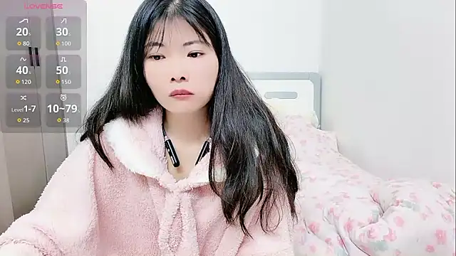 Snapshot of Ava-Baby chatting on 12-02-25, 01:44 Ava-Baby online show from 12-02-25, 01:44