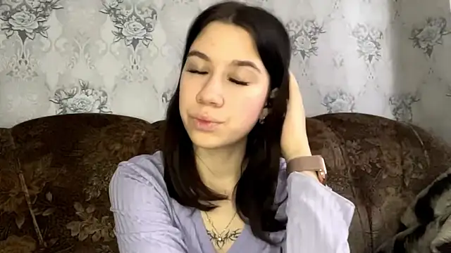 Snapshot of DebbiGoodknight chatting on 12-14-25, 09:03 DebbiGoodknight online show from 12-14-25, 09:03