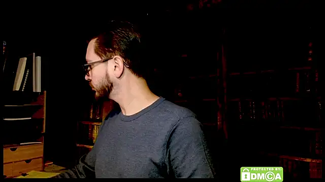 justshutupandwatch online show from 12-18-25, 11:00