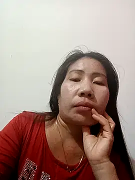 Snapshot of Reema_143 chatting on 11-28-25, 05:26 Reema 143 online show from 11-28-25, 05:26