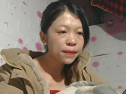 Snapshot of Kim_mon chatting on 11-28-25, 12:46 Kim mon online show from 11-28-25, 12:46