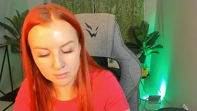 Snapshot of CherieChapman chatting on 12-02-25, 08:30 CherieChapman online show from 12-02-25, 08:30