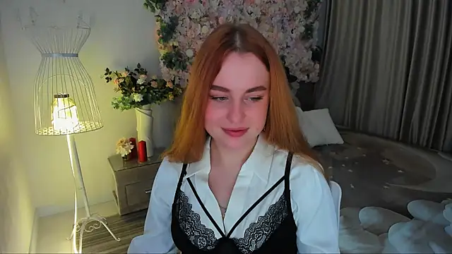 AirySilhouette online show from 11-23-25, 10:37