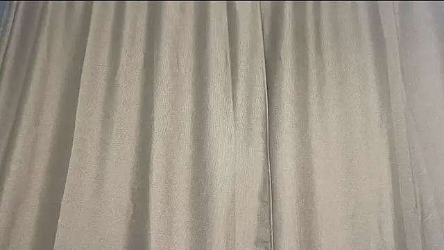 Snapshot of DivaRay chatting on 11-30-25, 10:08 DivaRay online show from 11-30-25, 10:08