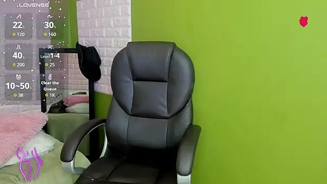 tommy cherry  online show from 12-04-25, 06:27