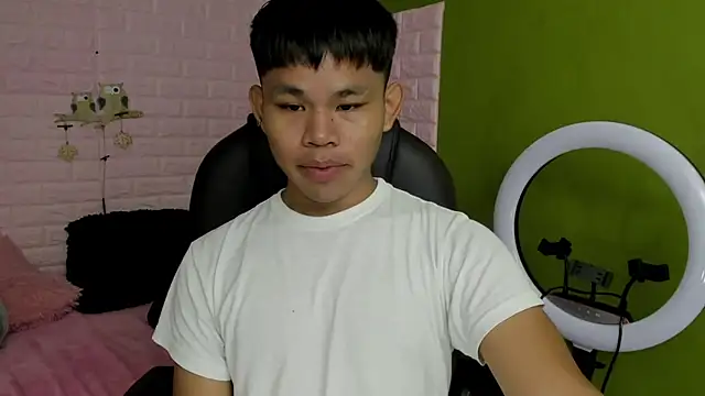 tommy cherry  online show from 12-14-25, 04:12