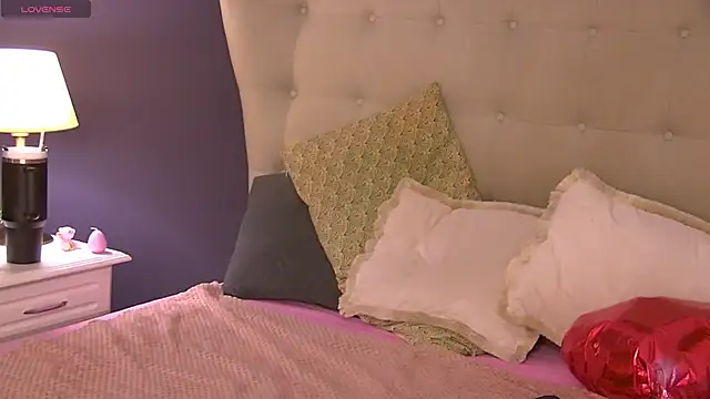 SeniGrandee online show from 04-24-26, 08:55