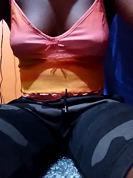 Snapshot of AngelaGraceY chatting on 11-23-25, 11:21 AngelaGraceY online show from 11-23-25, 11:21