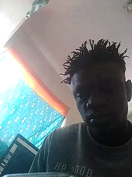 Snapshot of laperson chatting on 01-19-26, 02:32 laperson online show from 01-19-26, 02:32